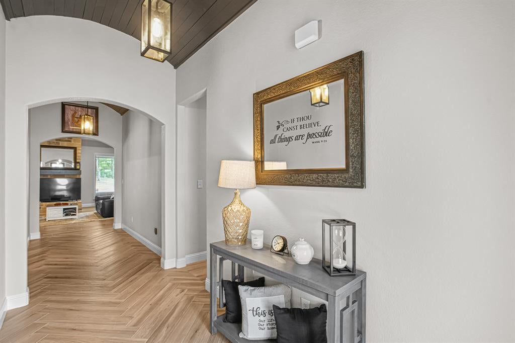 113 Oaks Springs Lane
