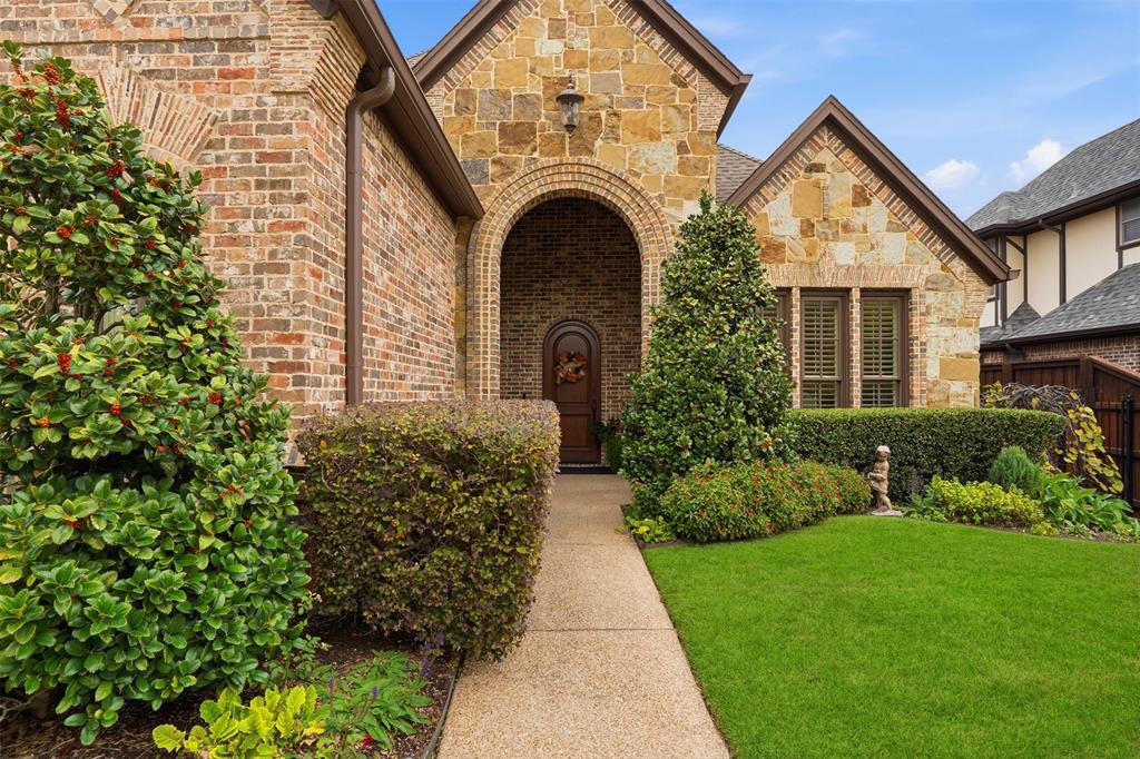 2217 Canterbury Drive