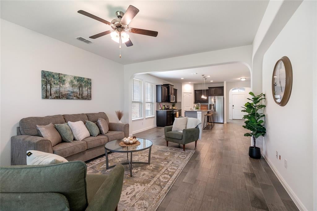 5044 Sugarcane Lane