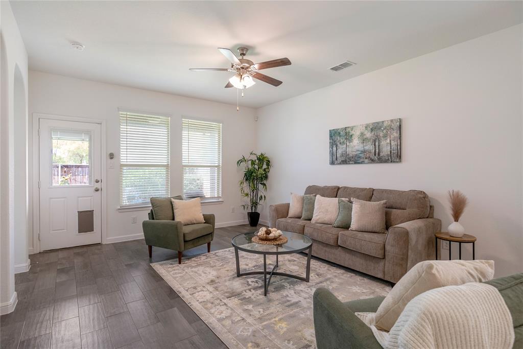 5044 Sugarcane Lane