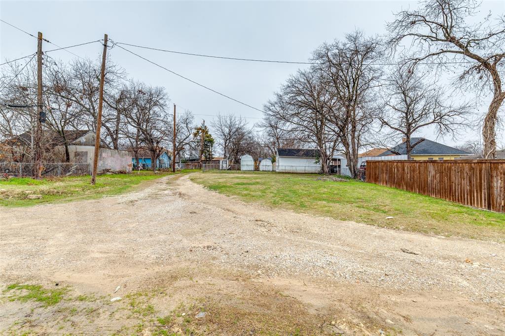 1025 S Oak Cliff Boulevard