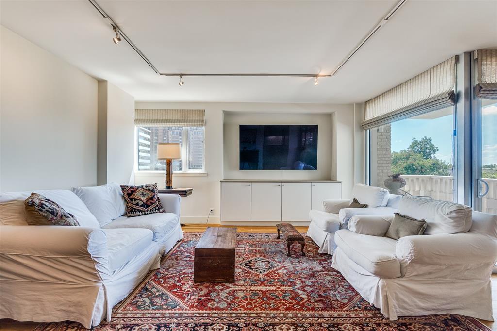 3701 Turtle Creek Boulevard 7J