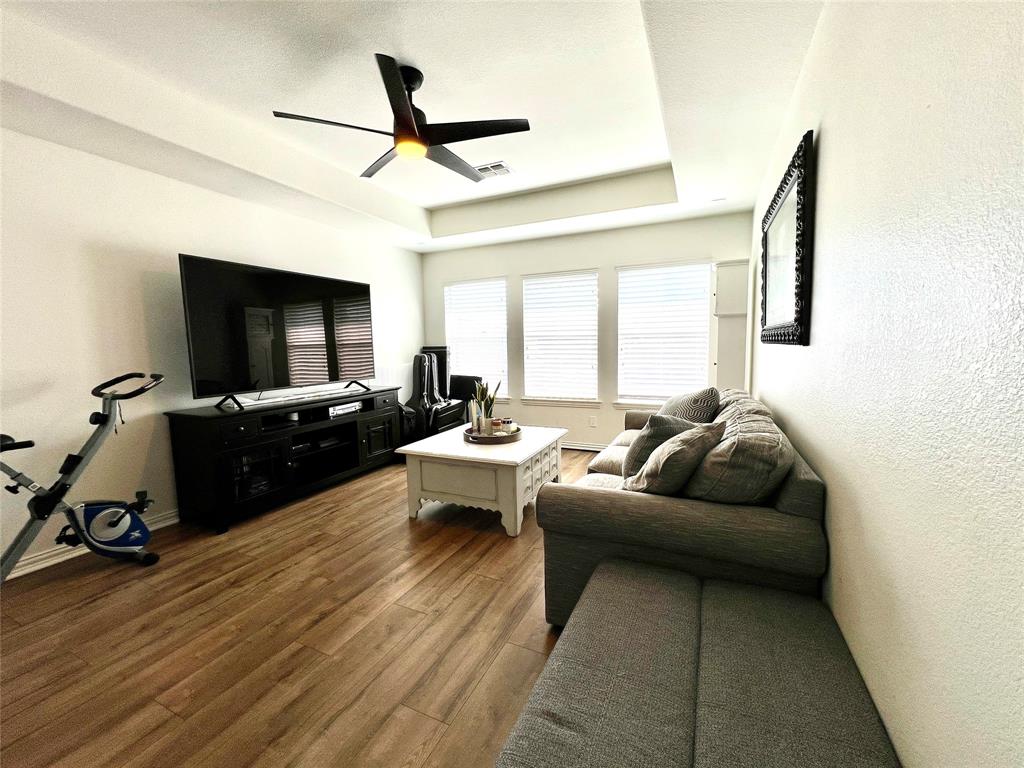 Rolling Hills Estate Ph 1 - Residential Lease