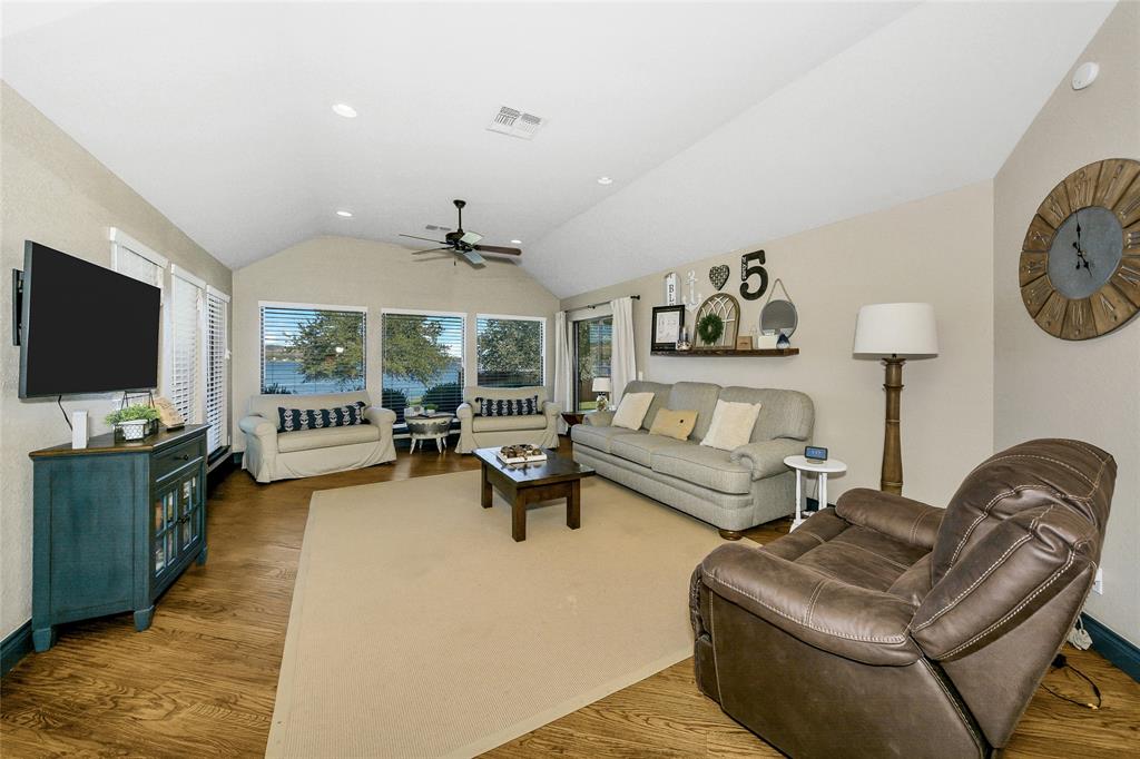 Pk Lake - Residential