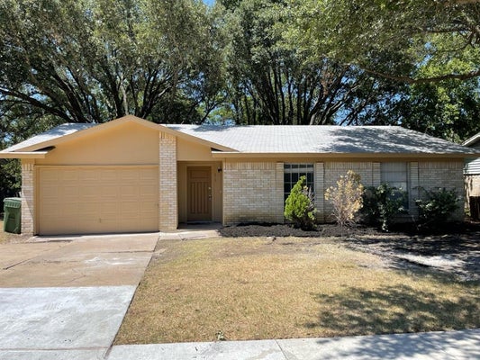 1517 VANDERBILT DR, ARLINGTON, TX 76014 - Image 7c68d8c876df4c04c70fea67e89fea29/2627134830