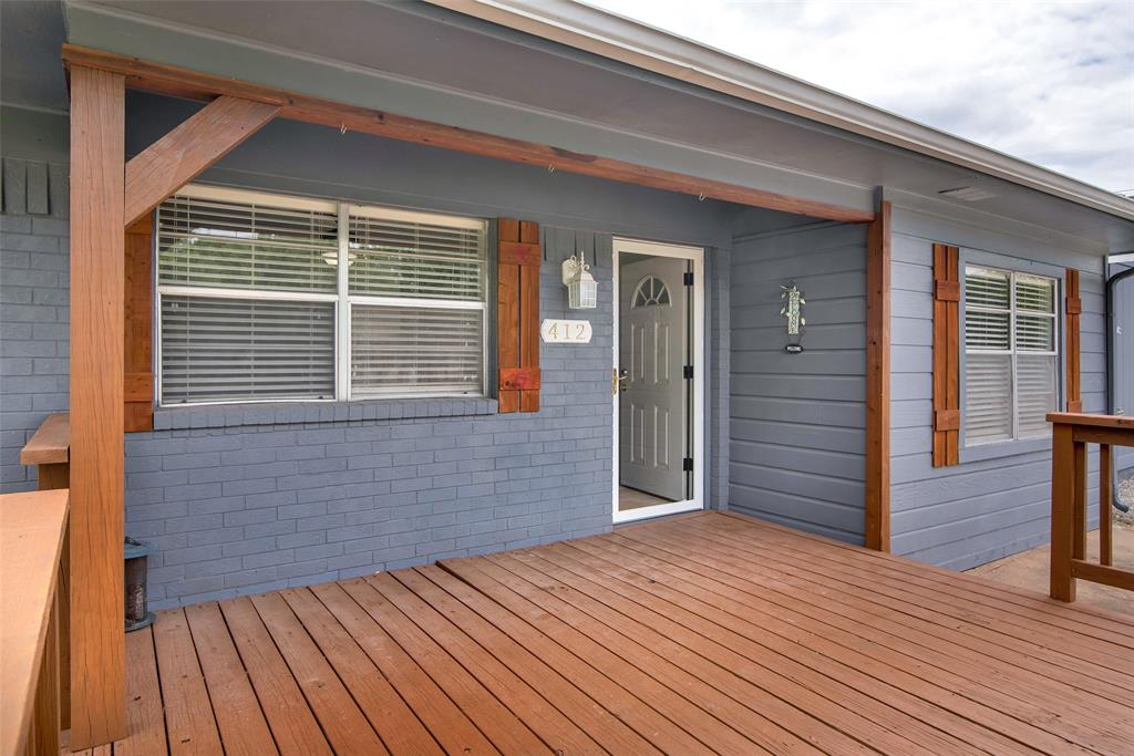 412 Lee Boulevard