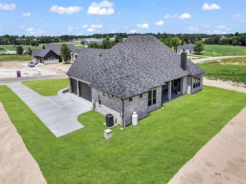 Tiny photo for 124 Desperado Way, Weatherford, TX 76088 (MLS # 21201008)