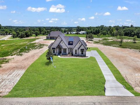 Tiny photo for 124 Desperado Way, Weatherford, TX 76088 (MLS # 21201008)