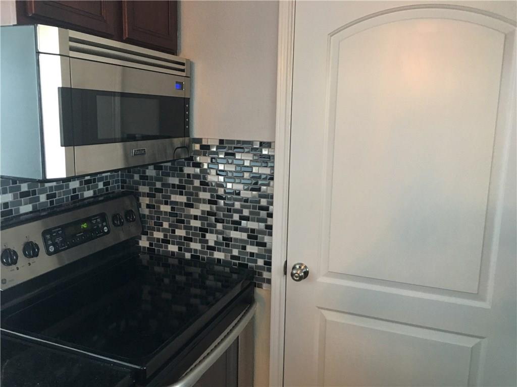 Renaissance On Turtle Creek Condo - Residential Lease