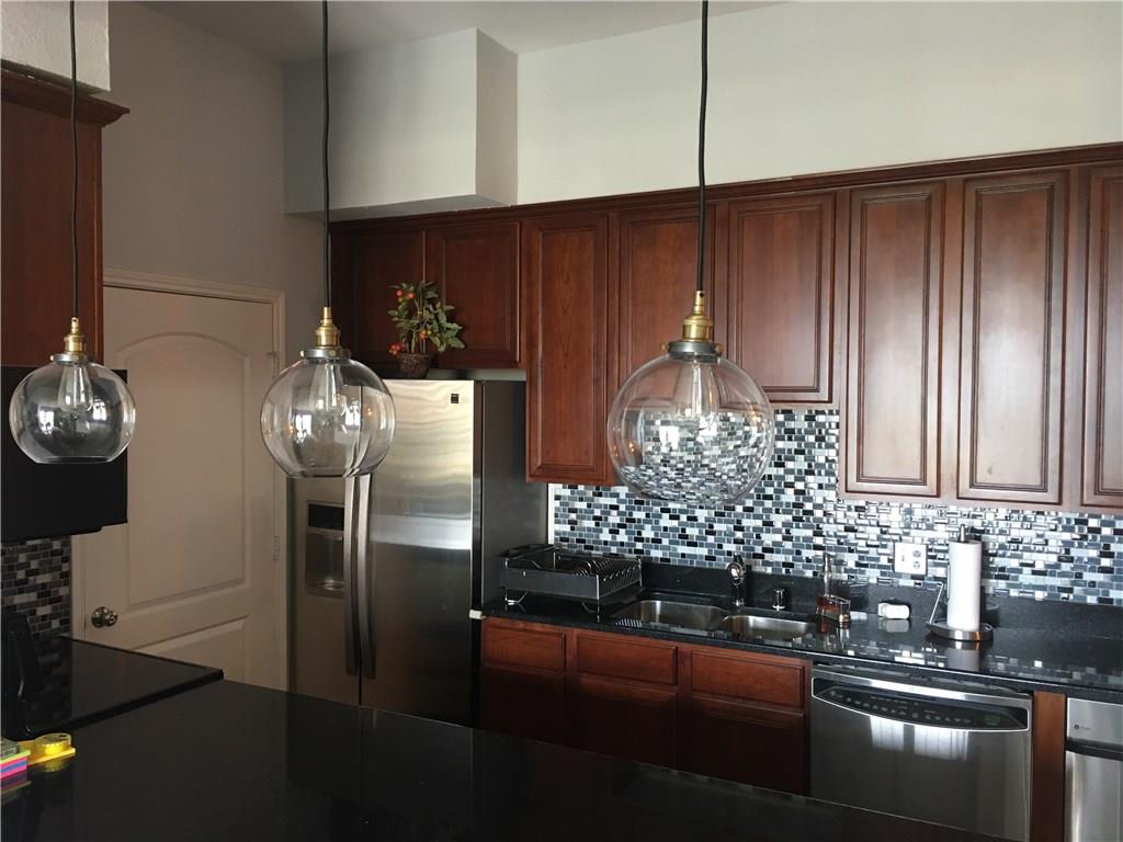 Renaissance On Turtle Creek Condo - Residential Lease