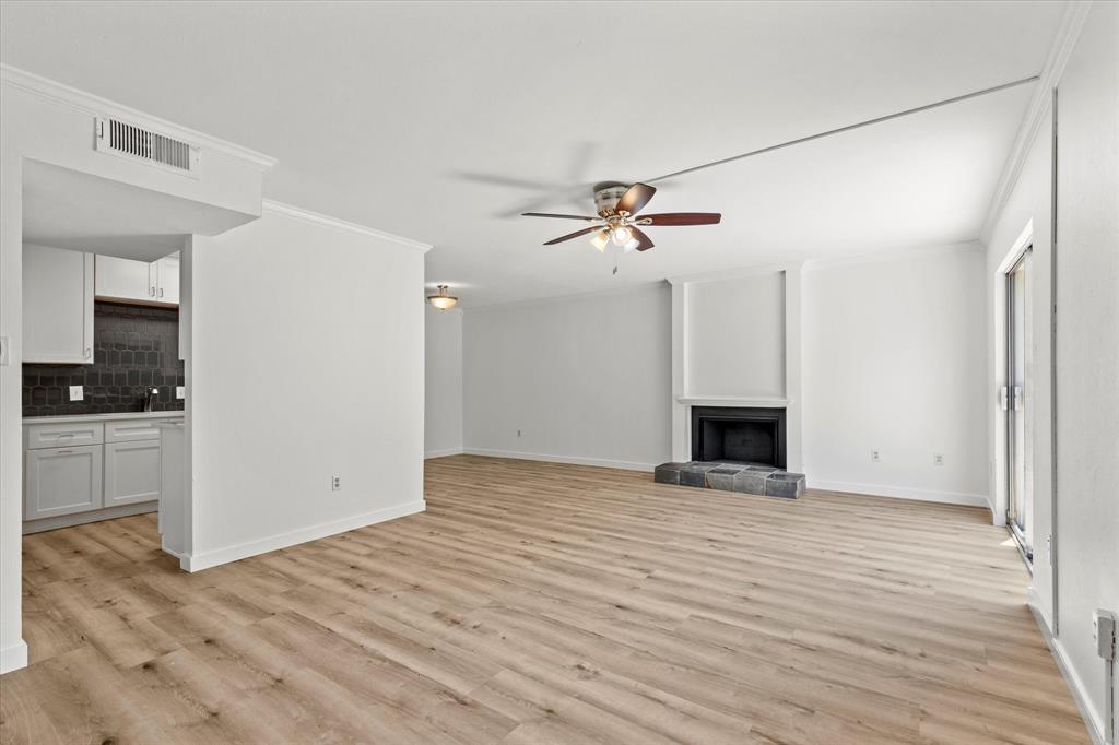 2648 Custer Parkway D