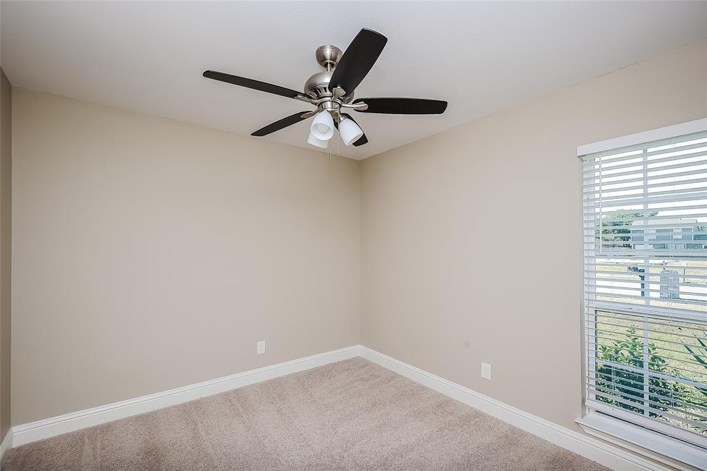 Pennisula 02 - Residential Lease