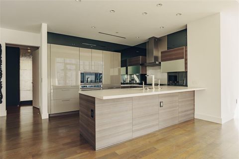 Tiny photo for 2025 Woodall Rodgers Freeway #51, Dallas, TX 75201 (MLS # 20957601)