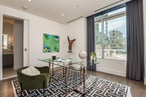 Tiny photo for 2025 Woodall Rodgers Freeway #51, Dallas, TX 75201 (MLS # 20957601)