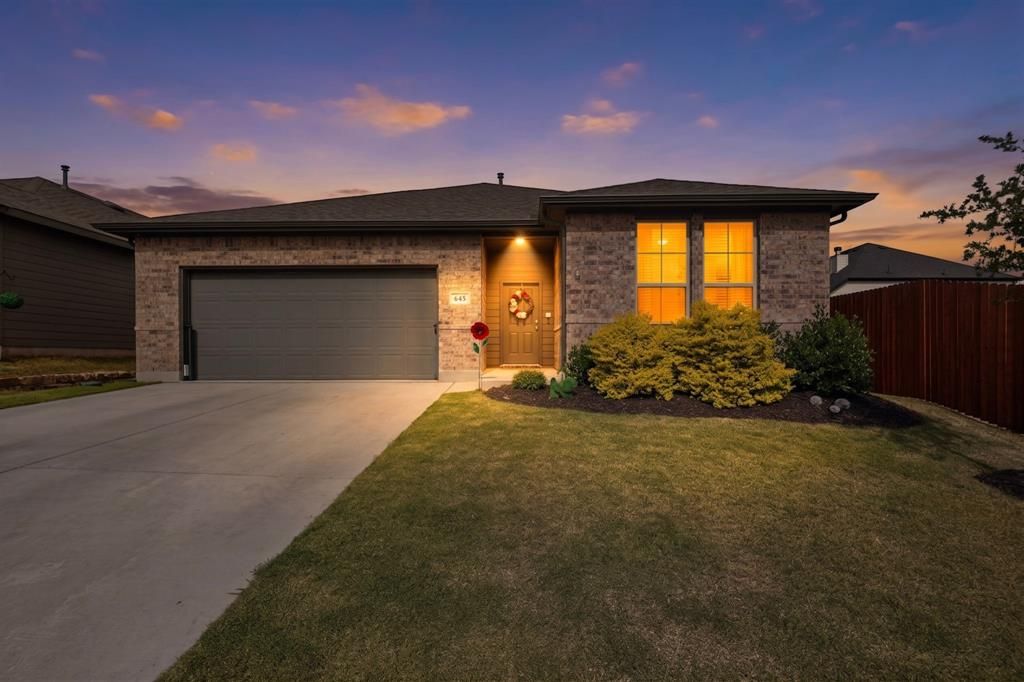 Photo of 645 Pawprint Hollow, Godley, TX 76044 (MLS # 21272675)