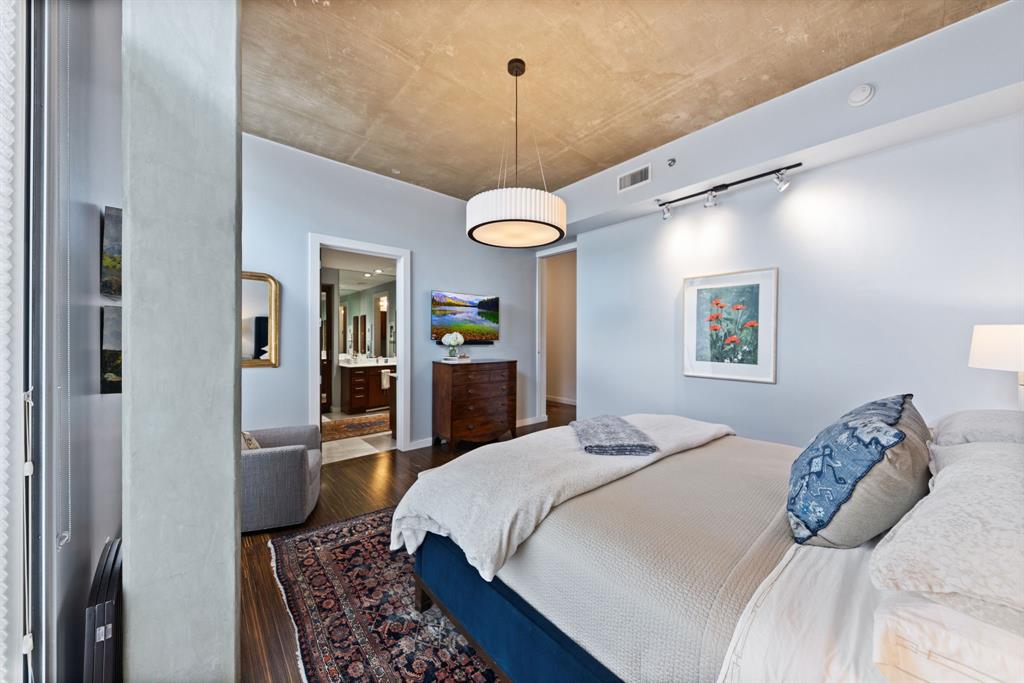 Thirty Thirty Bryan Condo - Residential