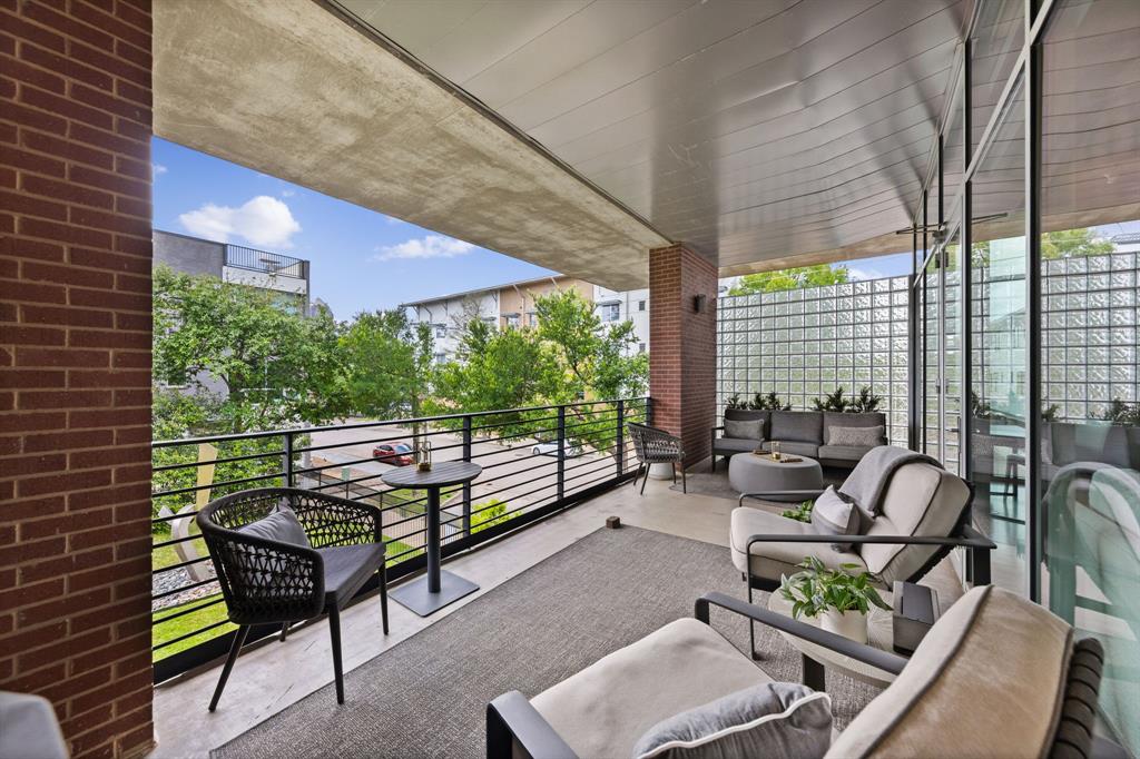 Thirty Thirty Bryan Condo - Residential