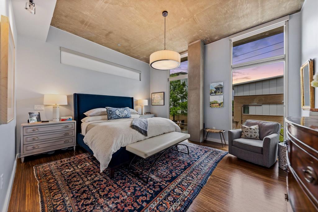 Thirty Thirty Bryan Condo - Residential