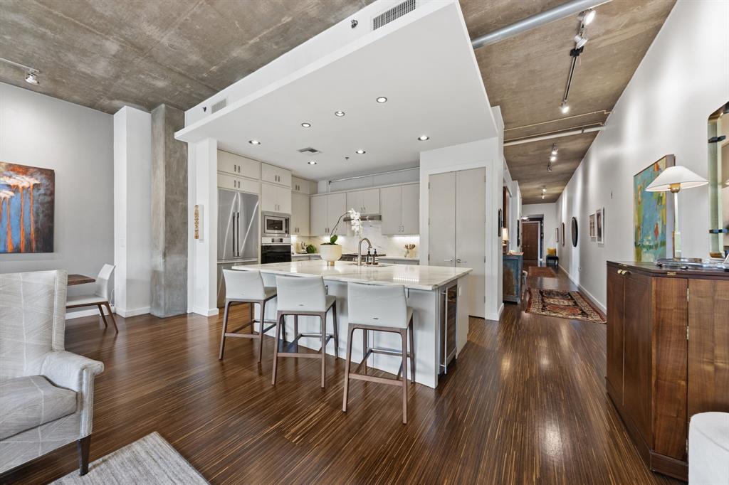 Thirty Thirty Bryan Condo - Residential