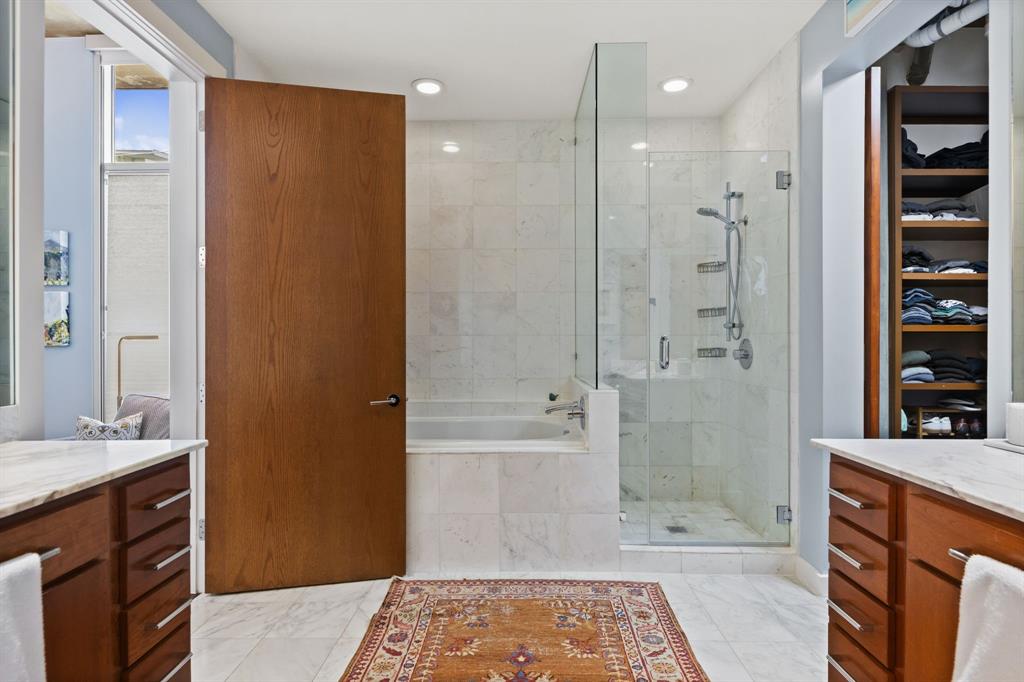 Thirty Thirty Bryan Condo - Residential