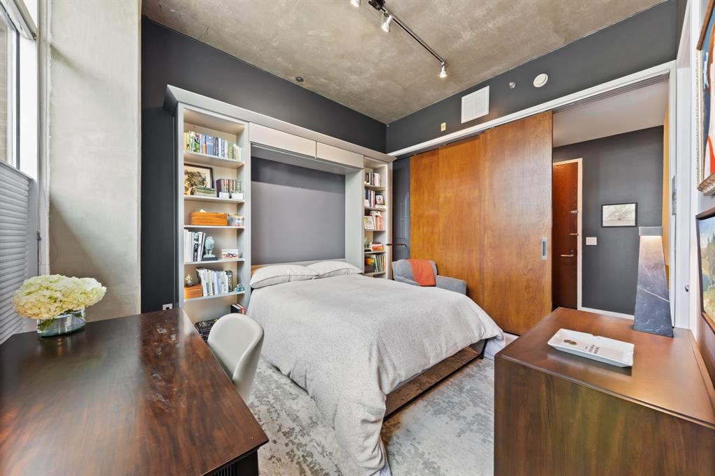 Thirty Thirty Bryan Condo - Residential