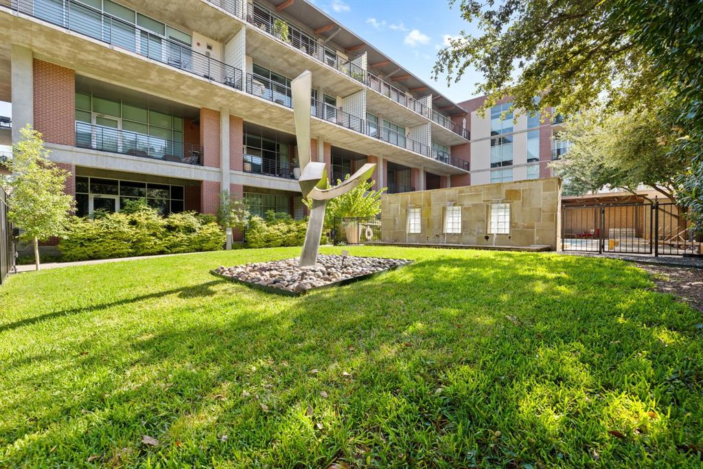 Thirty Thirty Bryan Condo - Residential