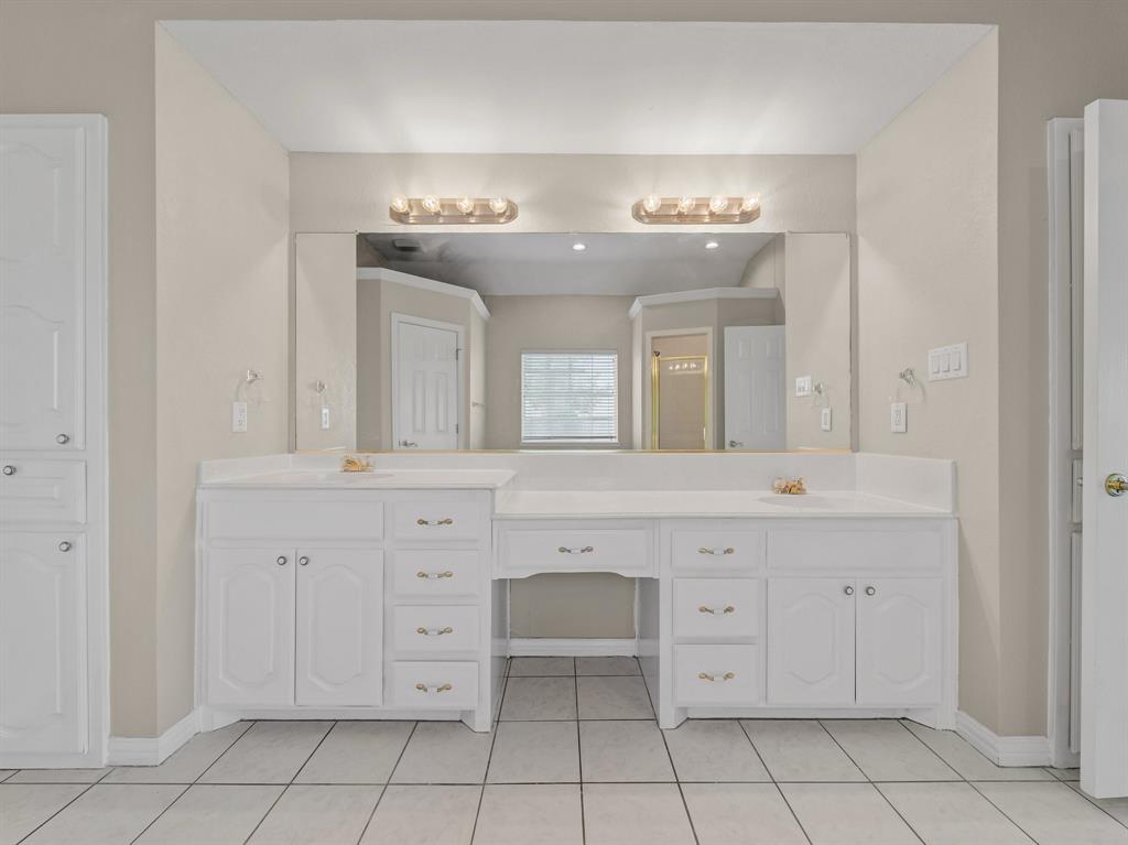 Winners Circle 1 & 2 & 3 & 4 - Residential