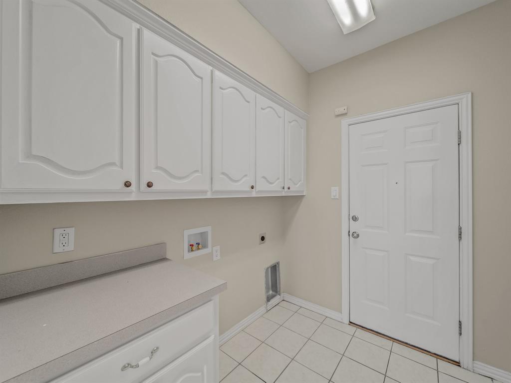 Winners Circle 1 & 2 & 3 & 4 - Residential