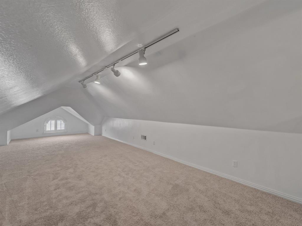 Winners Circle 1 & 2 & 3 & 4 - Residential