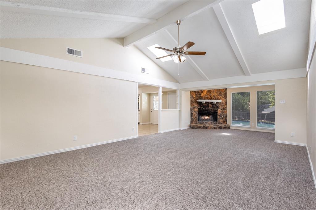 302 Fair Oaks Boulevard