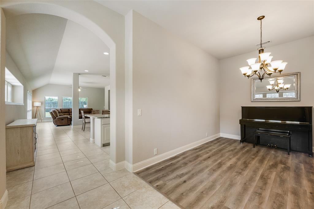 4014 Hyde Park Drive