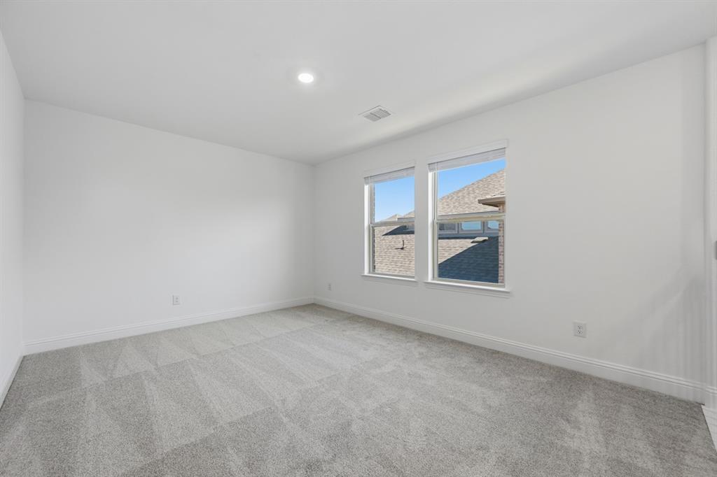 The Ridge at Northlake - Residential