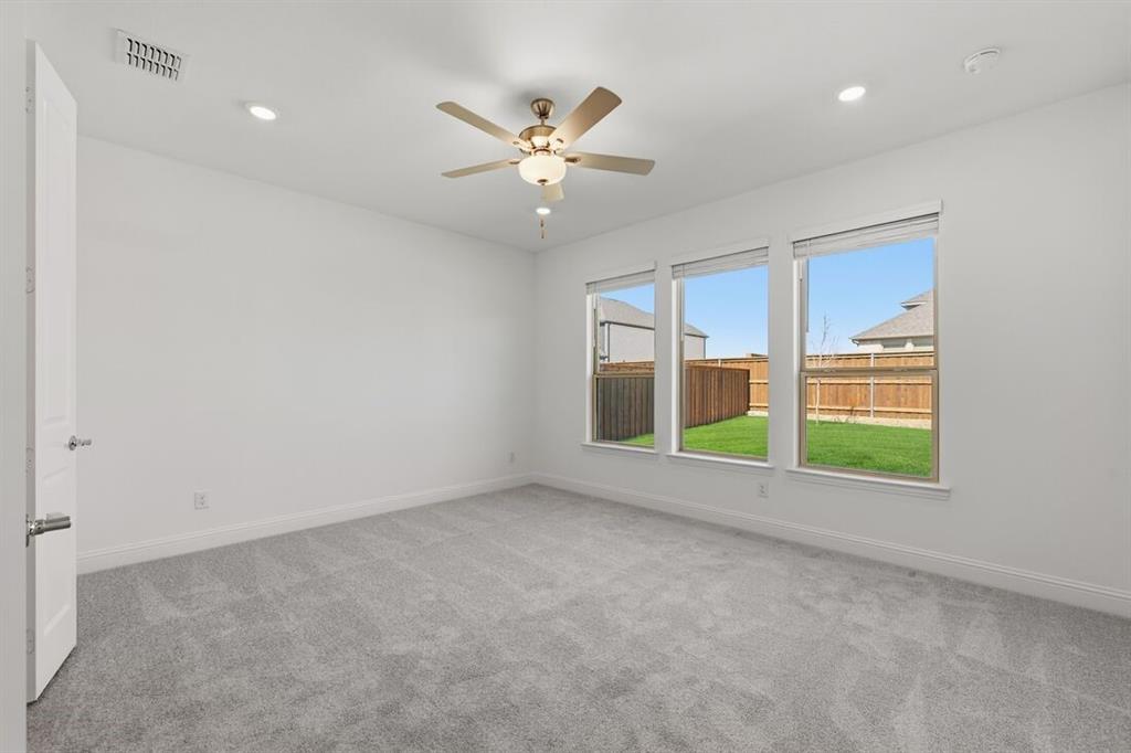 The Ridge at Northlake - Residential