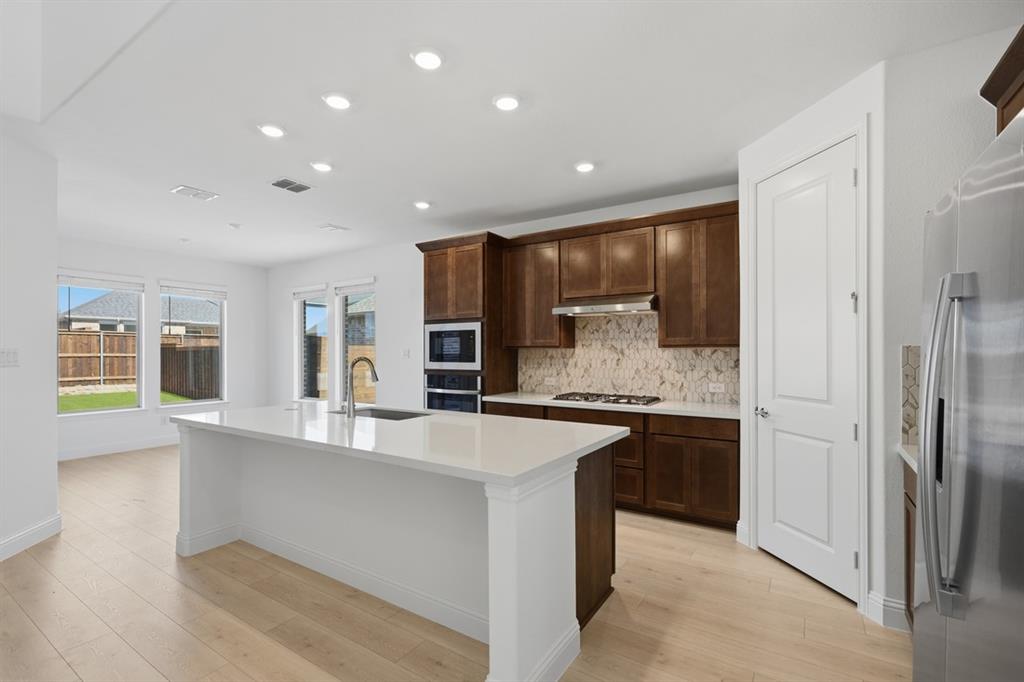 The Ridge at Northlake - Residential