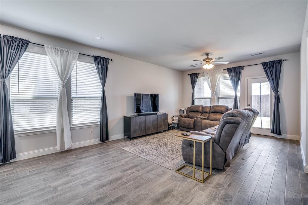 Travis Ranch Ph 2d - Residential Lease