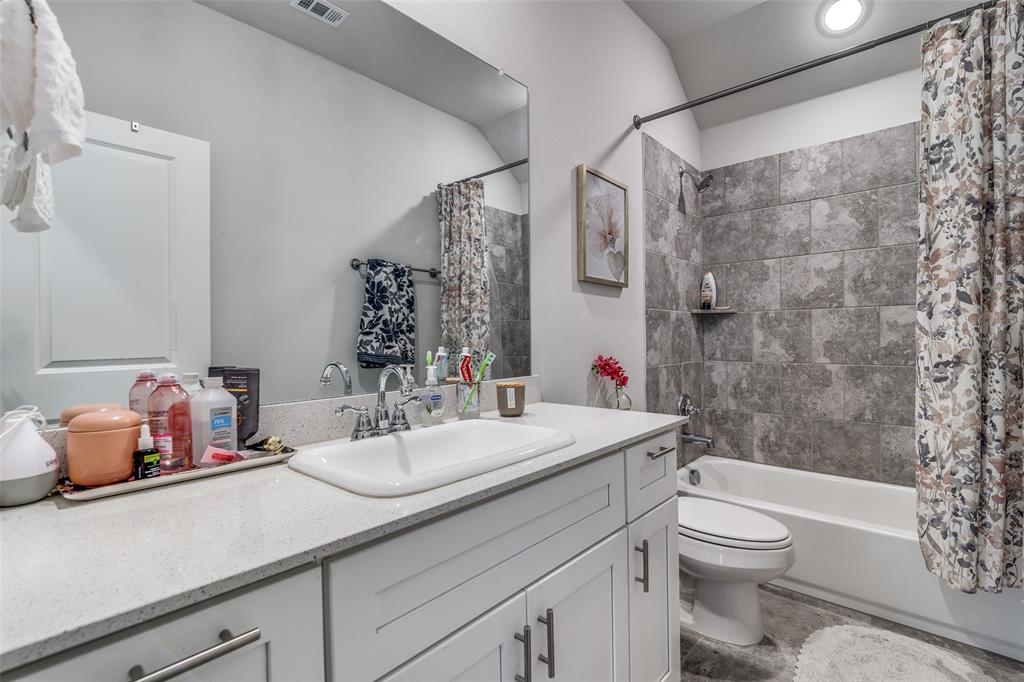 Travis Ranch Ph 2d - Residential Lease