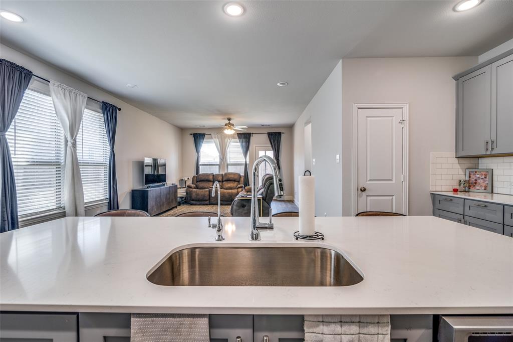 Travis Ranch Ph 2d - Residential Lease