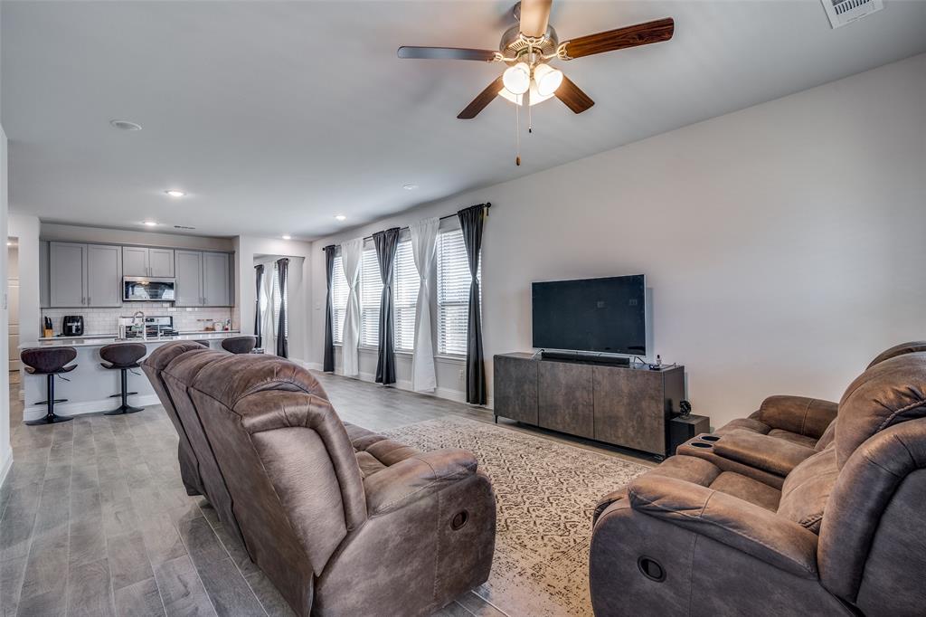 Travis Ranch Ph 2d - Residential Lease