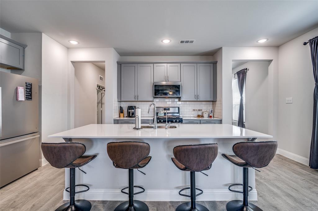 Travis Ranch Ph 2d - Residential Lease