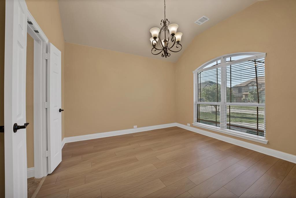 2662 La Jolla Boulevard