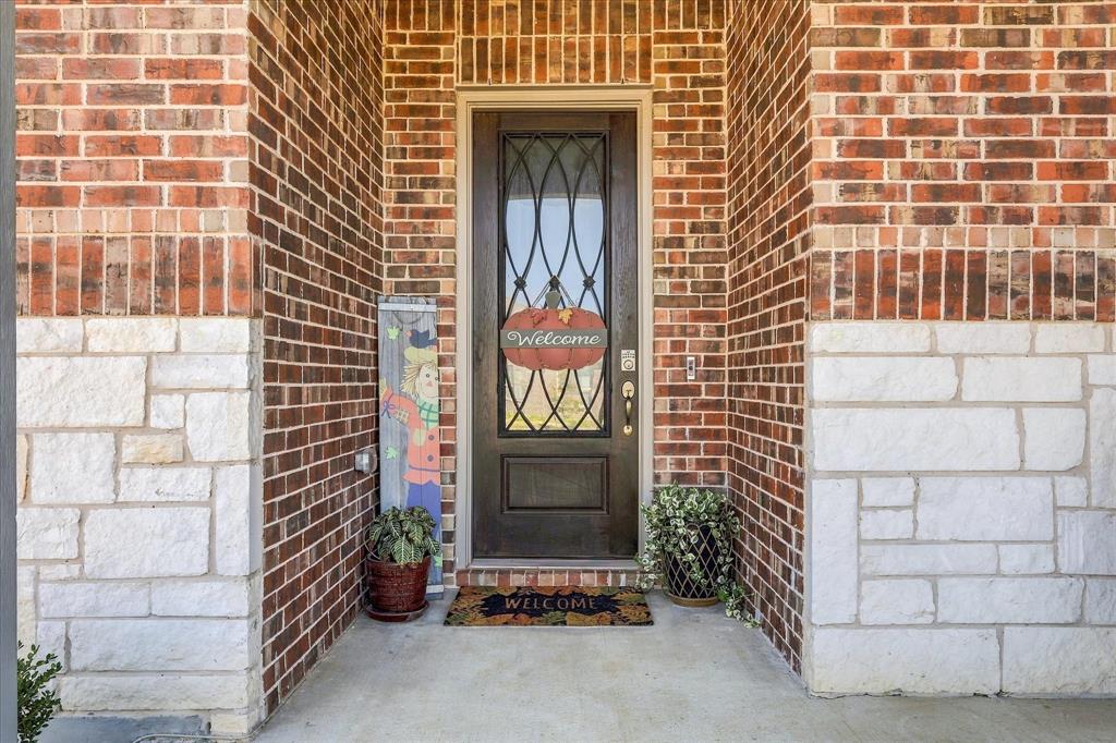 138 Laverna Lane