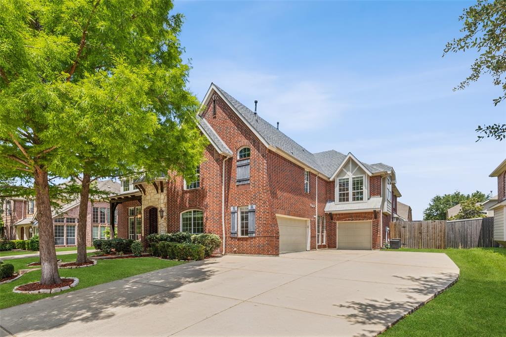 509 Wentworth Lane