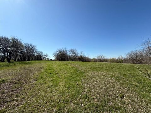 9212 Hidden Lakes Court Grand Prairie TX 75104
