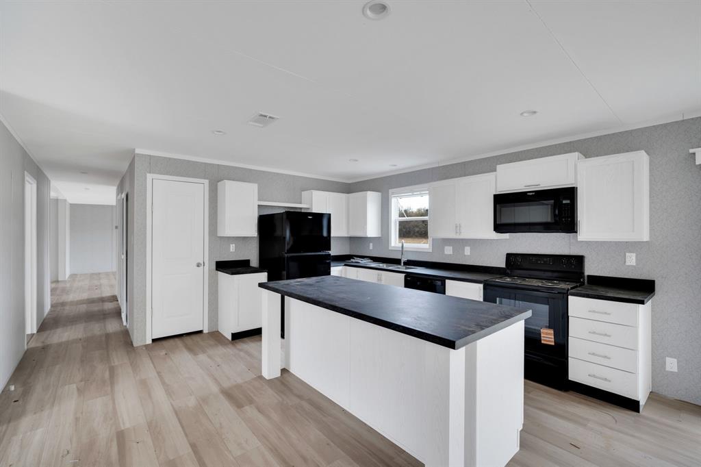 EIN ESTATES - Residential