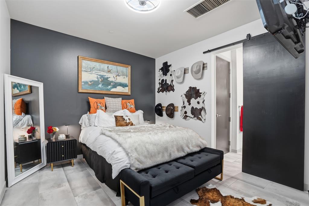 One Montgomery Plaza Residence Condo - Residential