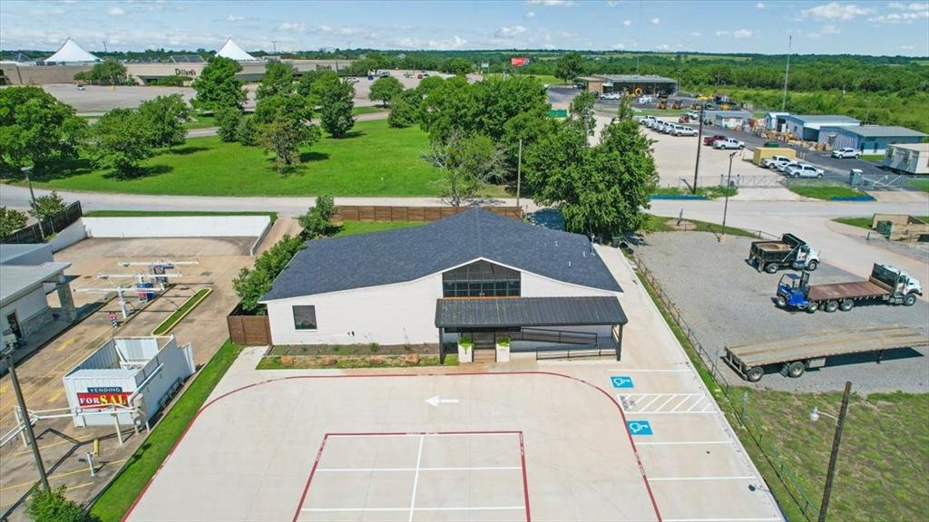 5116 Texoma Parkway