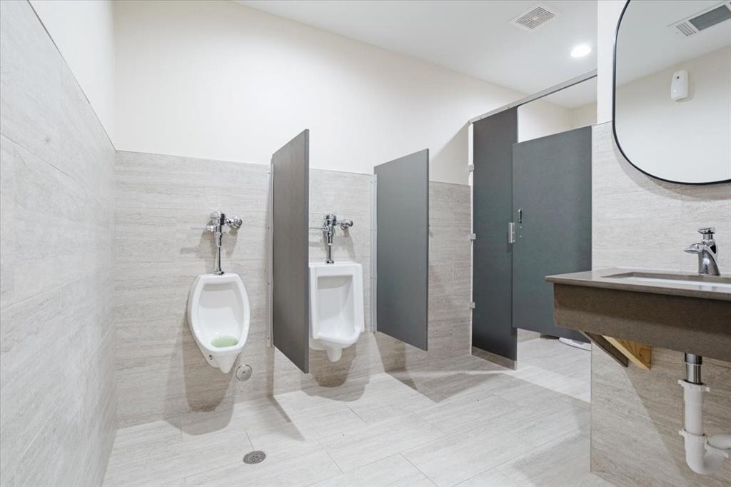 Alvarez Add - Commercial Sale