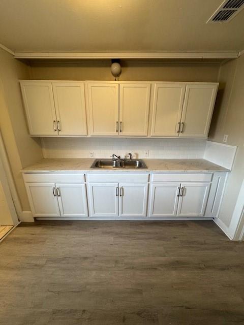 Sayles & Hughes S 2 Blk 11 Ba - Residential Lease