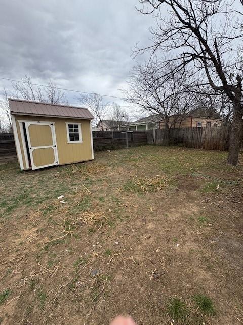 Sayles & Hughes S 2 Blk 11 Ba - Residential Lease