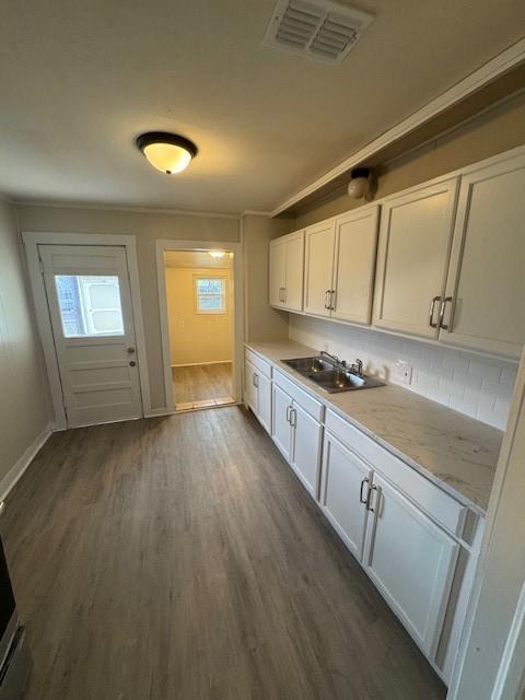 Sayles & Hughes S 2 Blk 11 Ba - Residential Lease